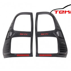 Toyota Hılux Revo 2019 + Stop Çerçevesi siyah (ledsiz far tipi) Revo yazılı